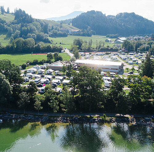 drohnenaufnahme alpsee camping