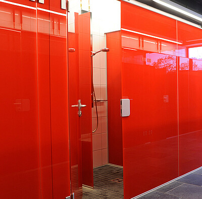 toilettenanlage am campingplatz