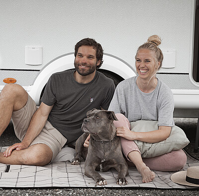 Campingurlaub mit Hund im Wohnwagen - Alpsee Camping Immenstadt